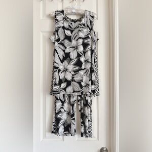 NWOT - Black and White Floral Sleeveless Top and Pants Set